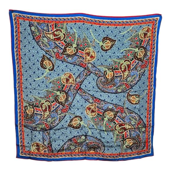 Vintage Oscar de La Rauta 100% Silk Paisley and Floral Scarf 31" x 31" Japan - Picture 1 of 6